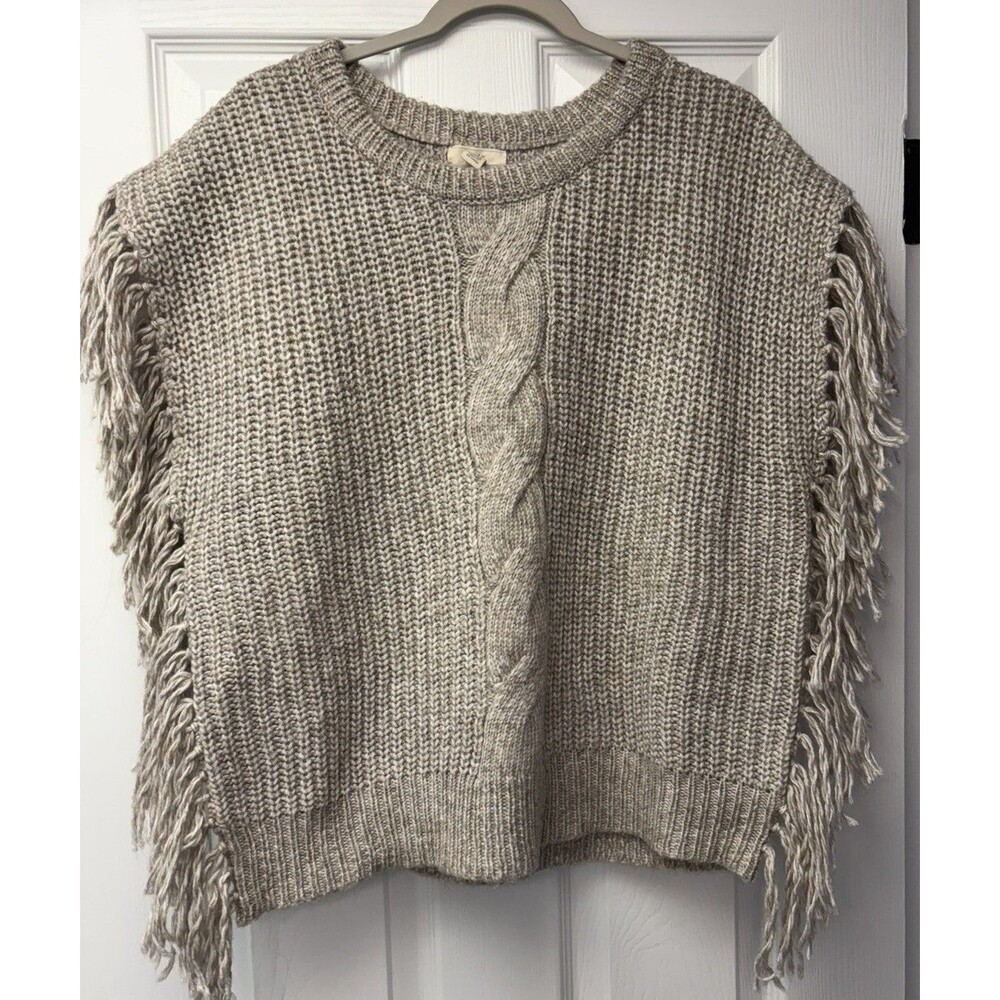Cupio sweater vest poncho style Fringe Boho new without tags women’s X-Small